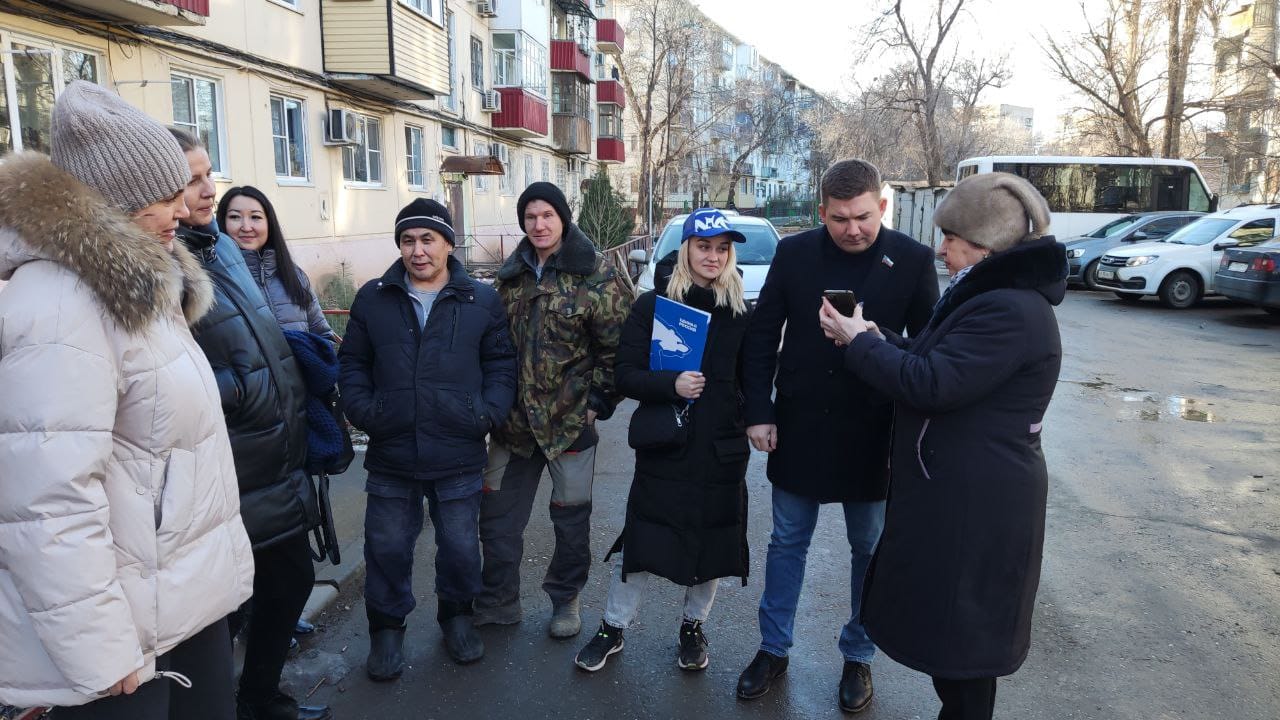 Александр Тихонов: «Озвученные жителями вопросы заслуживают самого  пристального внимания» | Городская Дума муниципального образования  