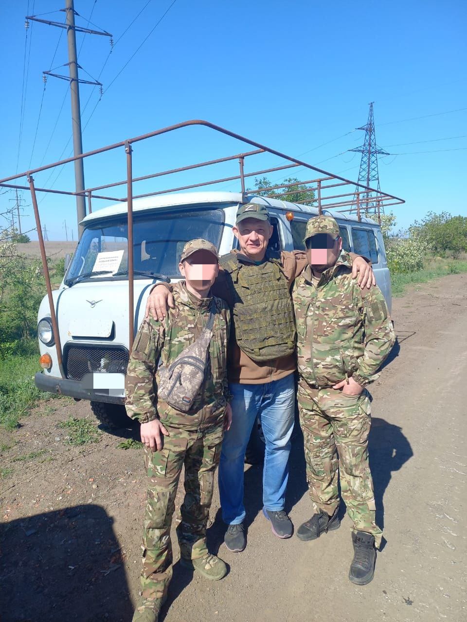 В зону специальной военной операции прибыл УАЗ из Астрахани | 08.05.2024 |  Астрахань - БезФормата